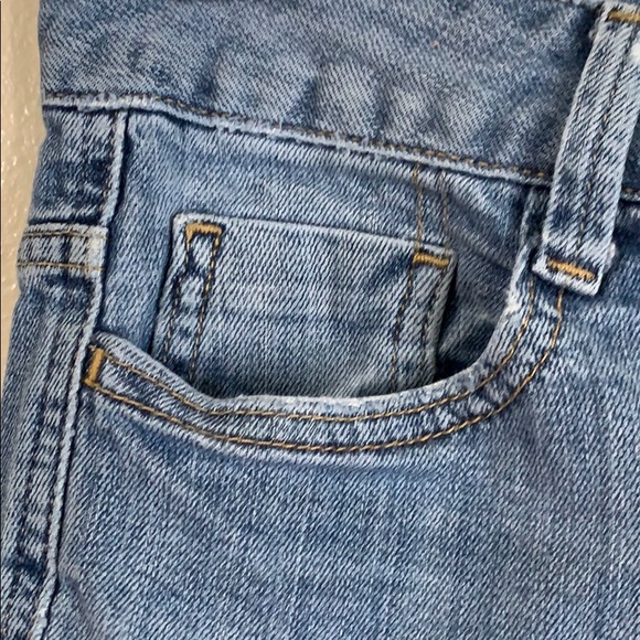 Size 2 Calvin Klein Light Wash Bootcut Jeans - Picture 3 of 10